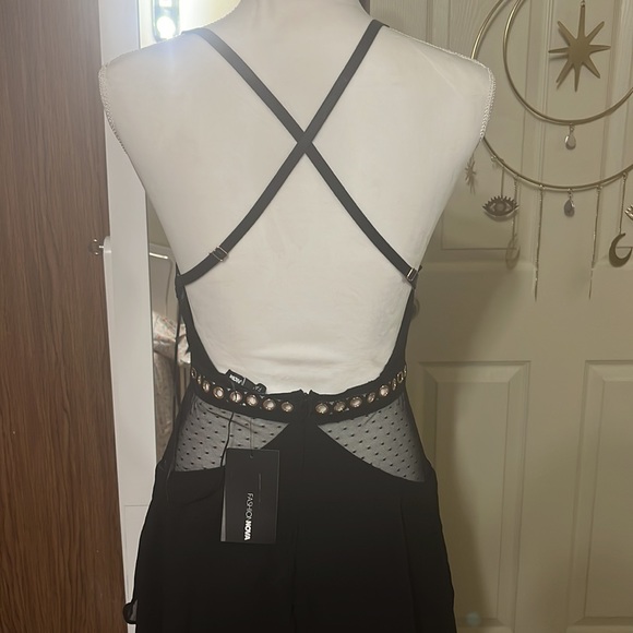 Brand New Long  fashion nova dures - Picture 7 of 9